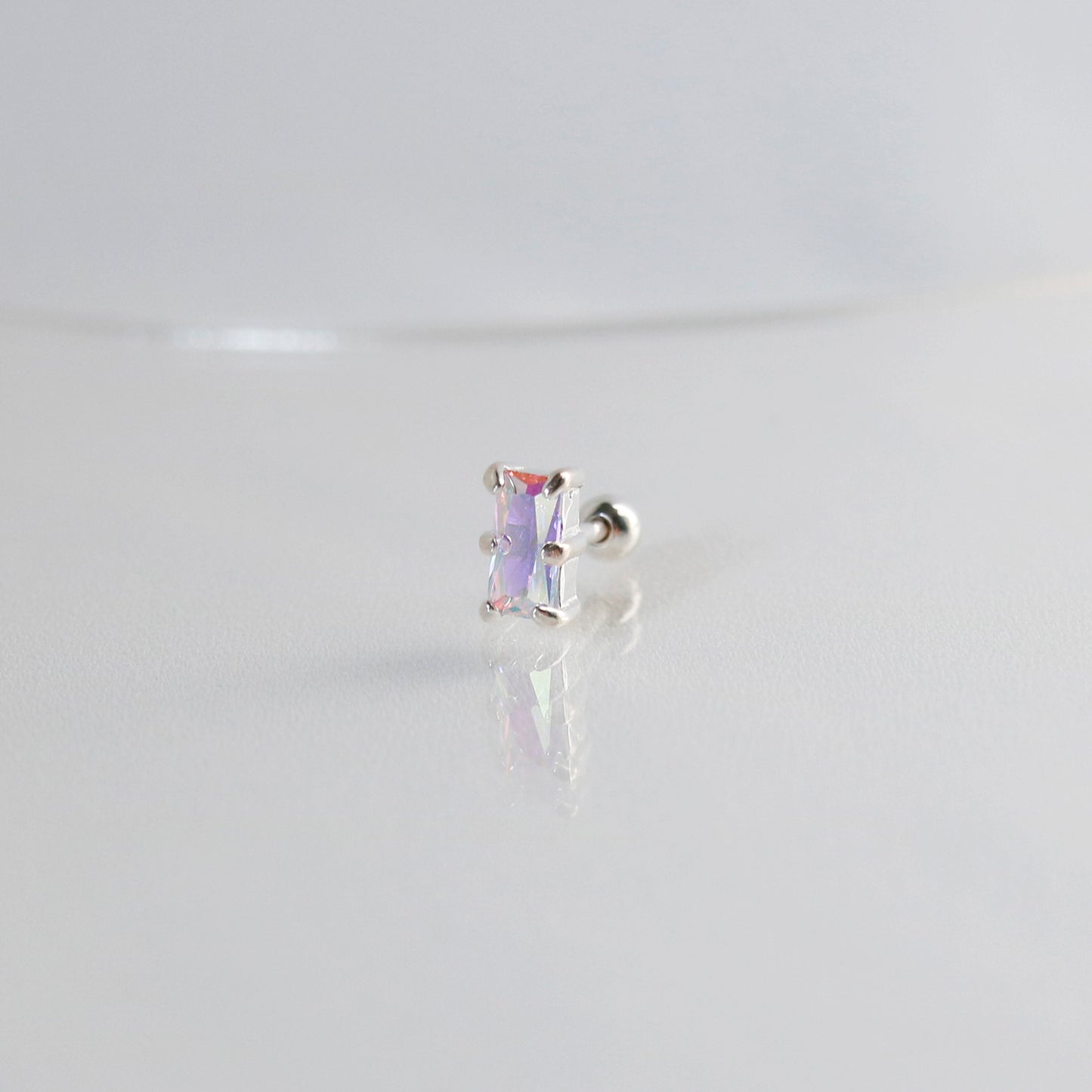 Classic rectangle cubic piercing