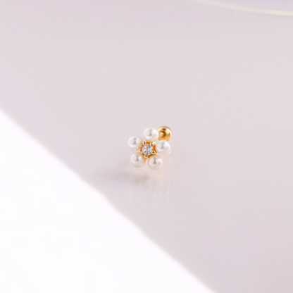 Pearl blossom piercing