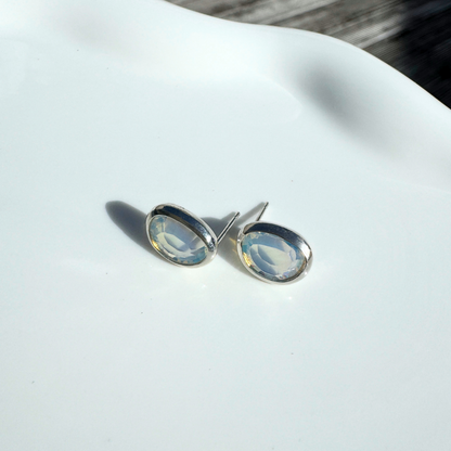 Illusion opal studs