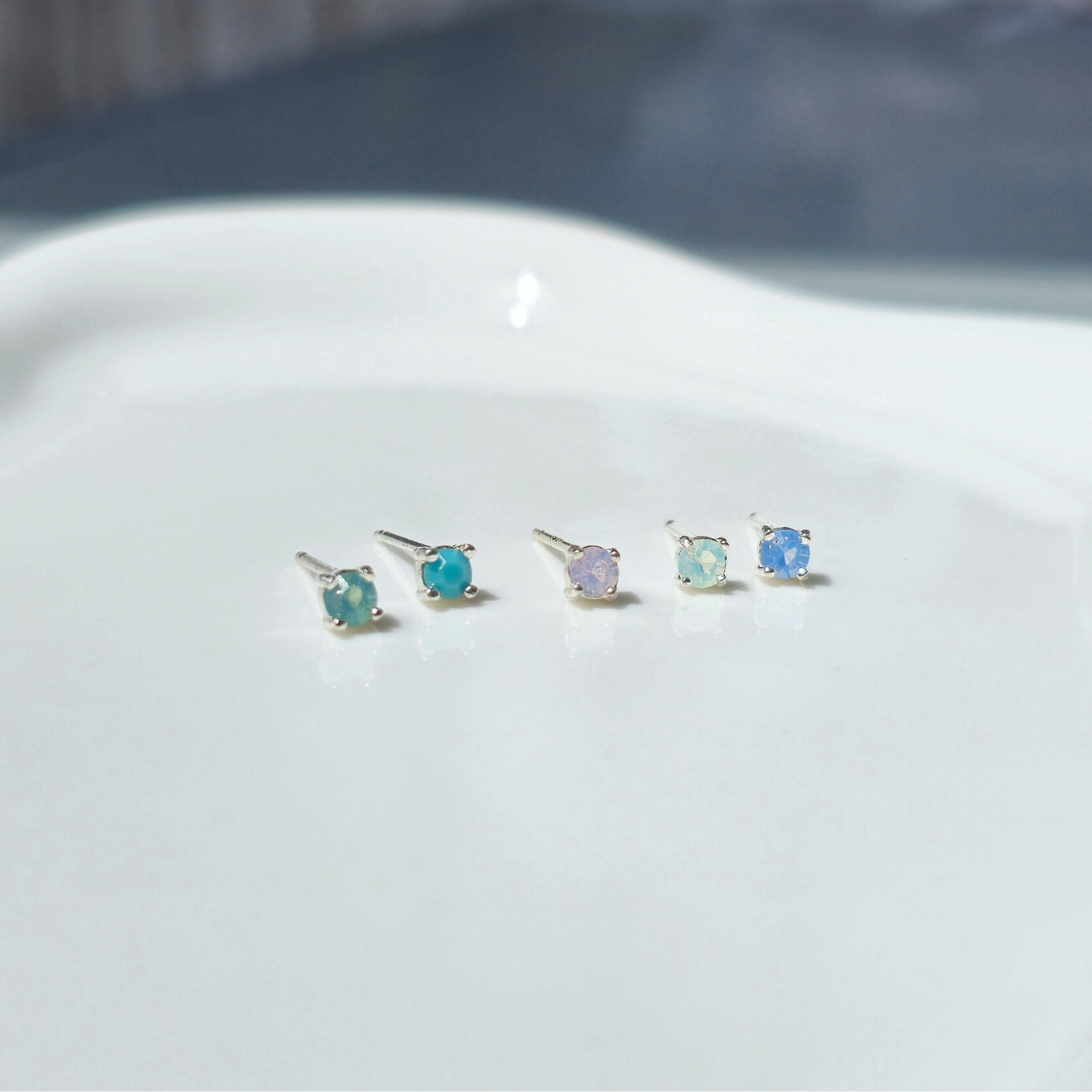 Luminous gem studs