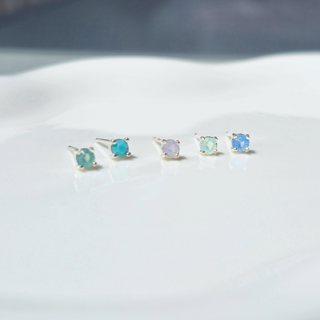 Luminous gem studs