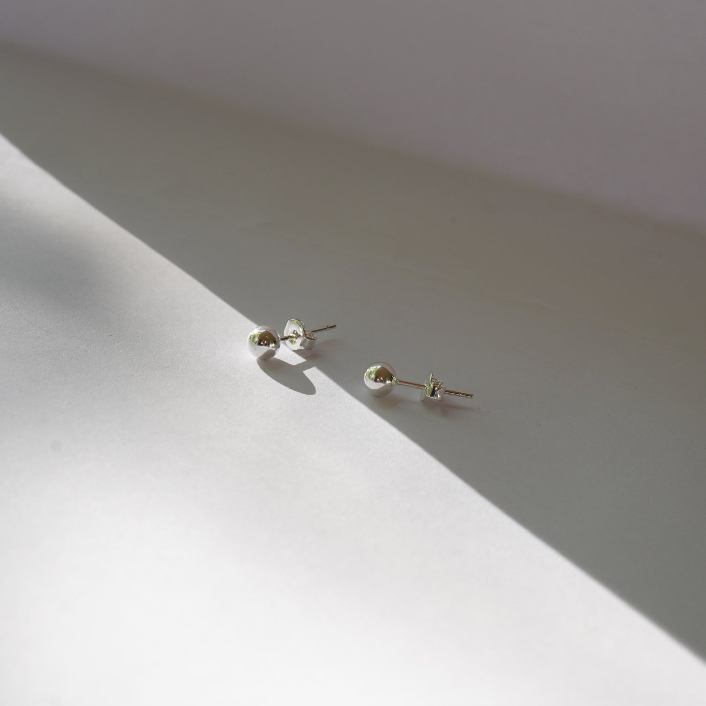 Essential silver studs