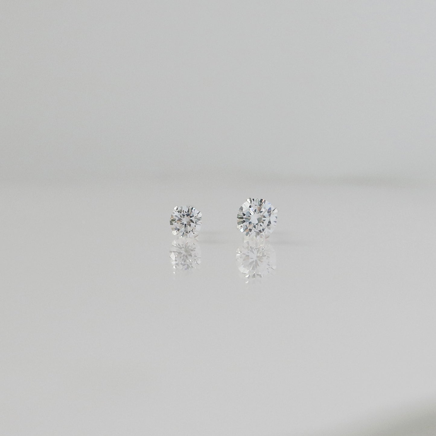 Classic shine piercing