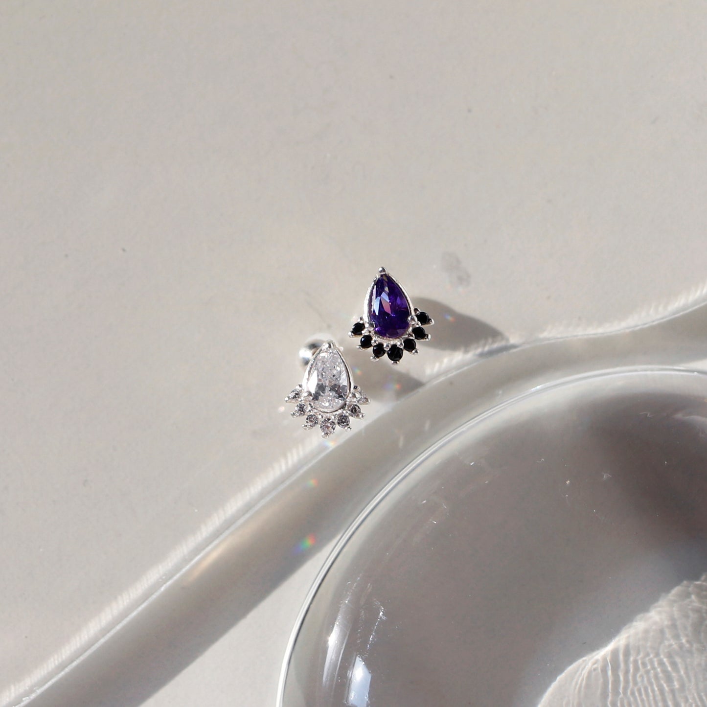 Dreamscape teardrop piercing